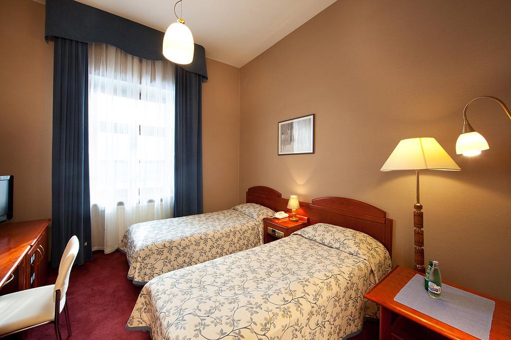 Blue Swan Aparthotel Krakkó Kültér fotó